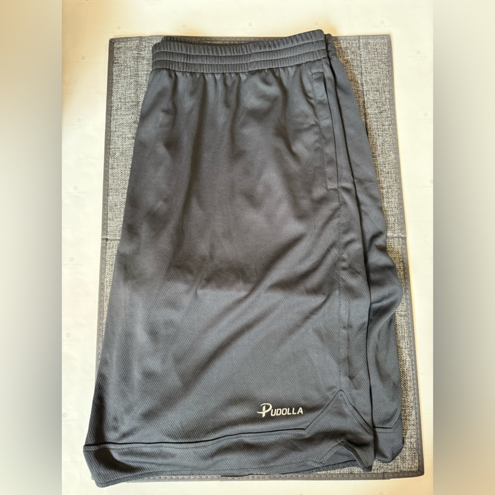 Pudolla Black Elastic Waist Basketball Shorts - 3XL - Good Condition